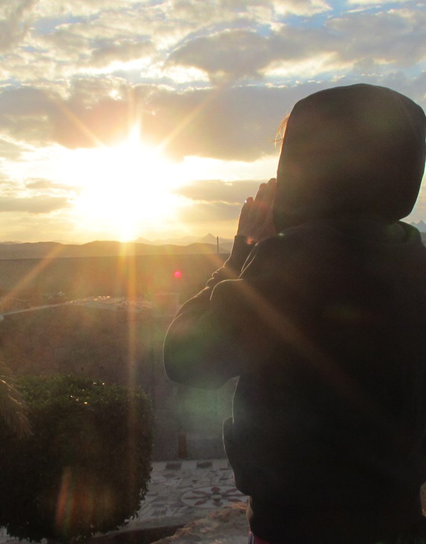 VIAGGIARE E’ UNA TERAPIA DELL’ANIMA:DIFFIDATE DA CHI UTILIZZA IL VIAGGIO PER FARE LUSTRO DI SE&nbsp;STESSO