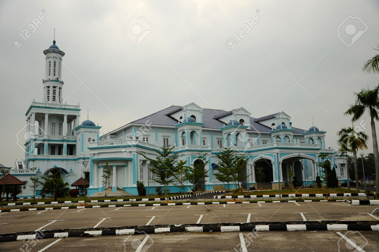 40678869-Il-Sultan-Ismail-moschea-noto-anche-come-Muar-secondo-Jamek-Mosque-situata-a-Tanjung-Agas-Muar-Johor-Archivio-Fotografico