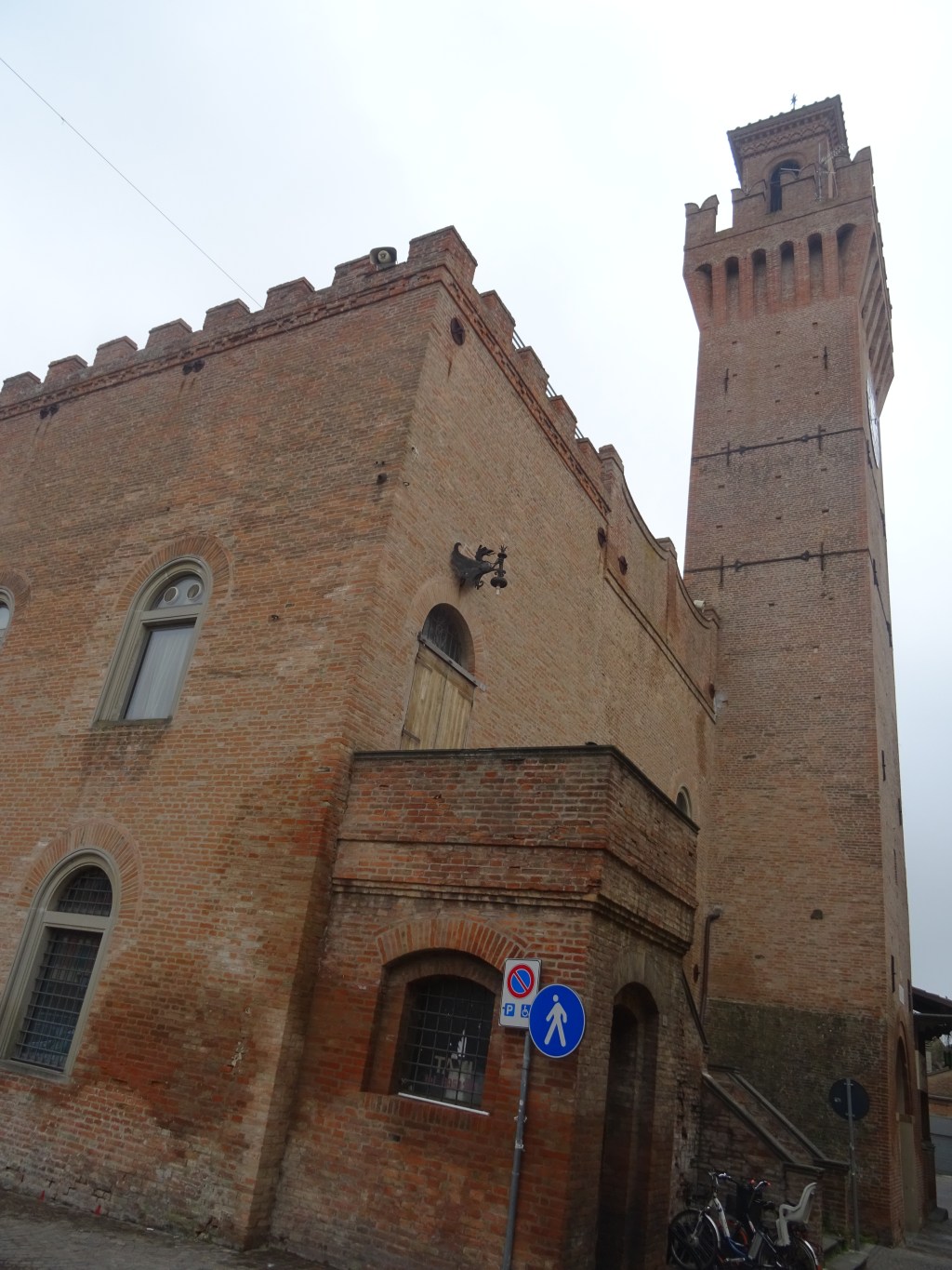 Castel San Pietro Terme tra natura, terme e buona&nbsp;cucina